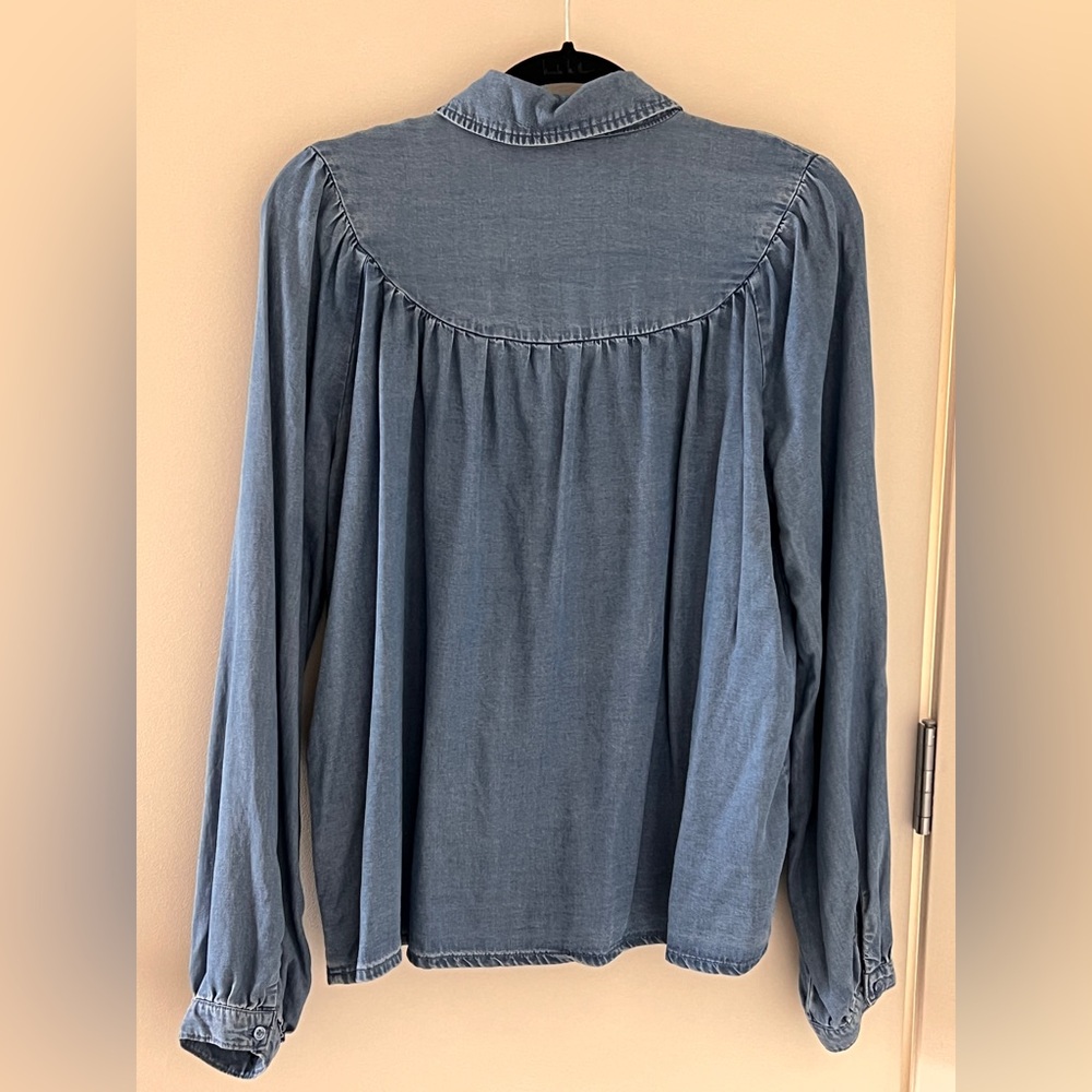 Denim Button-Front Blouse - Picture 3 of 6